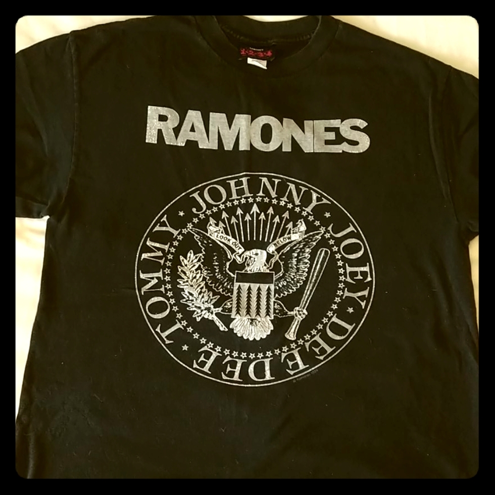 Ramones Band Tee
